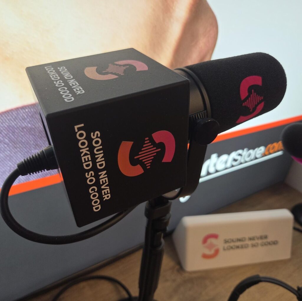Shure MV7 logo mic flag / foam printed